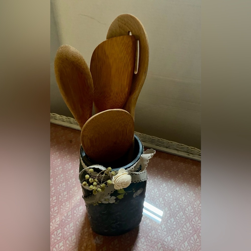 🔥Handcrafted Utility Jar with 4 Wooden Spoons🔥